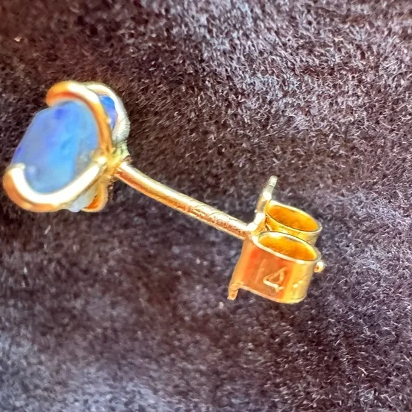 Variance Objects 14k gold Australian Opal Stud Earrings - Picture 6 of 8